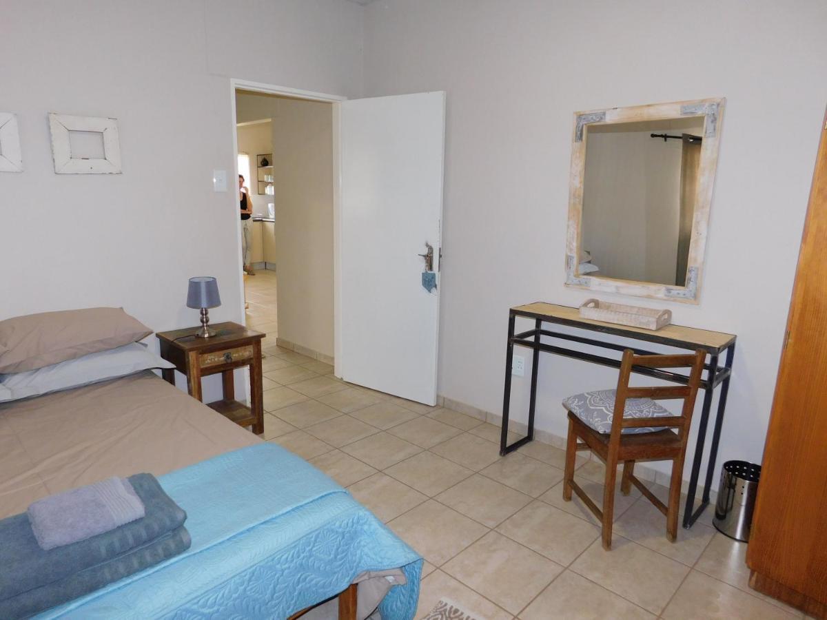 Hotel Meteorite Rest Camp Grootfontein Exterior foto